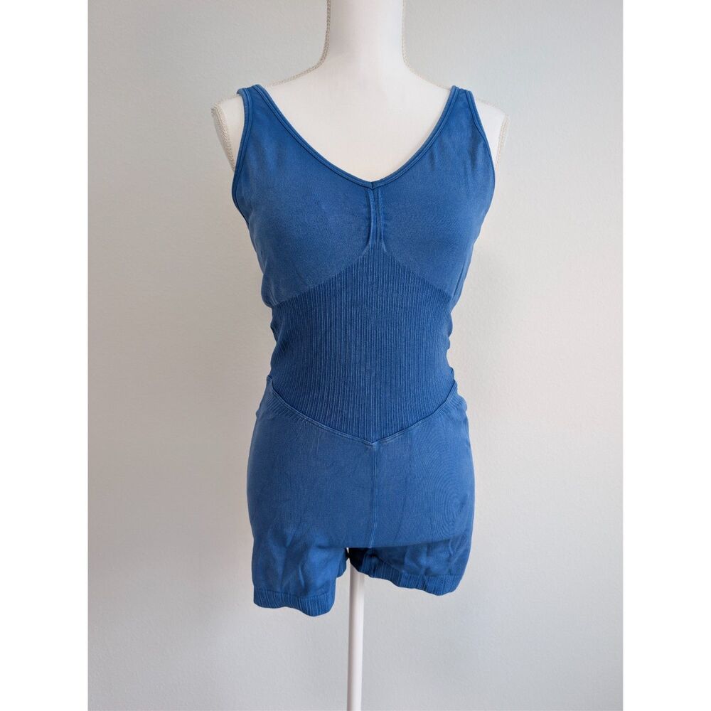 JoyLab Seamless V-Neck Ribbed Activewear Short Romper Bodysuit Blue Large